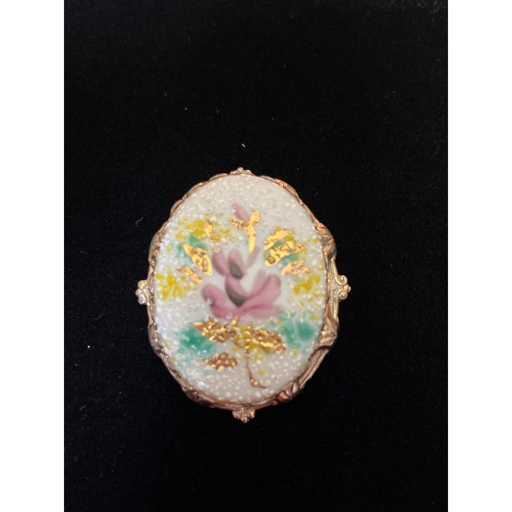 Vintage  Alice Caviness like Milk Glass Brooch, Hand Painted Floral Gold Tone Fr